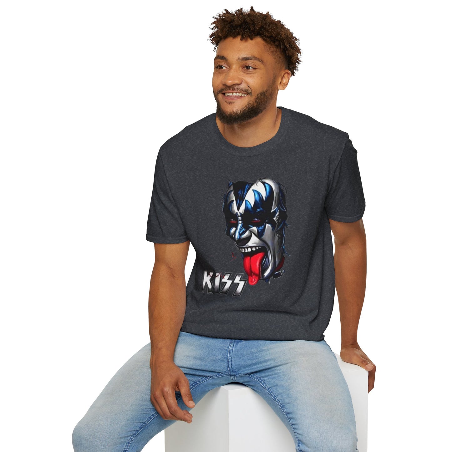 Kiss Unisex T-Shirt